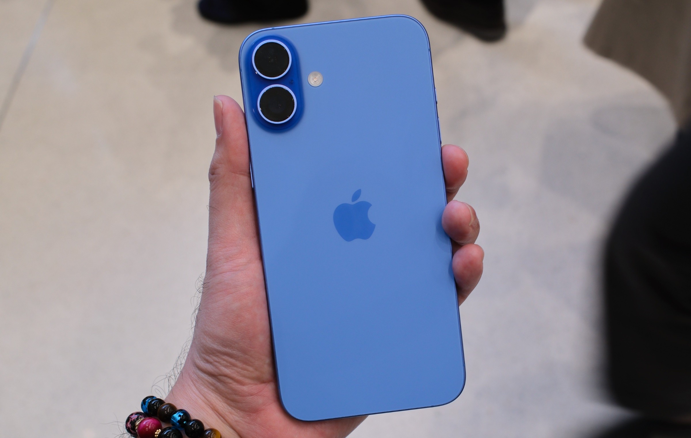 iphone-16-plus-1792717375.jpg
