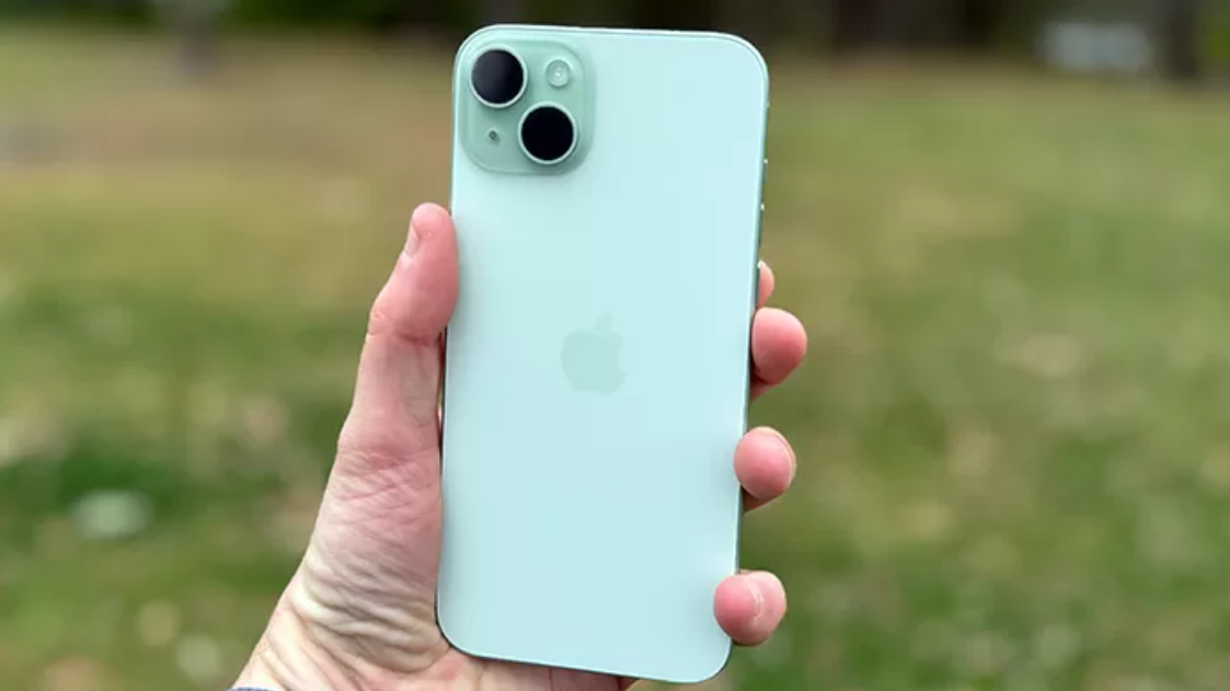 iphone-15-plus-1792766909.png