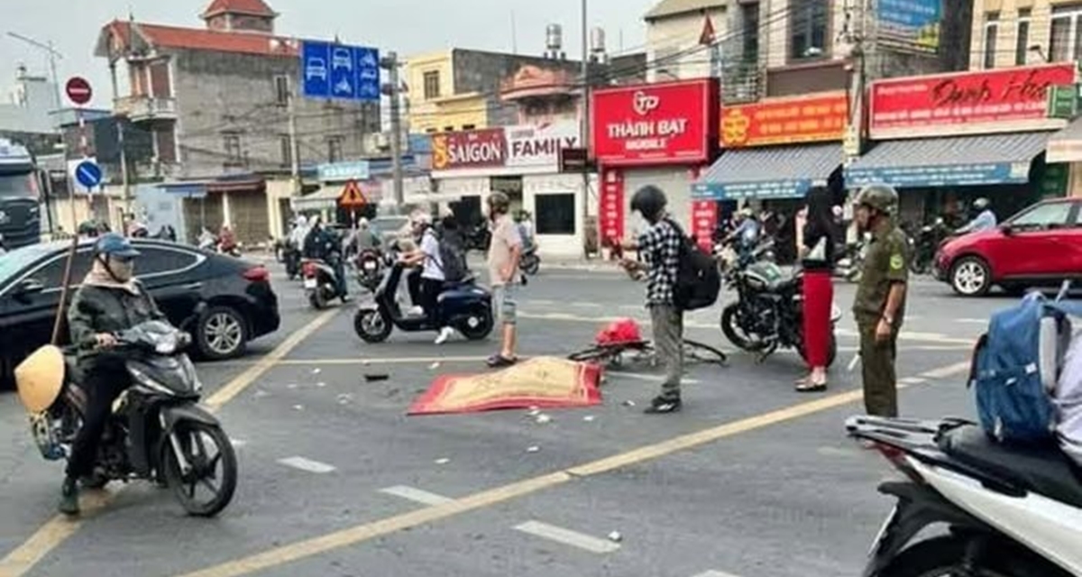 Hiện trường nữ sinh lớp 11 bị xe tải cuốn v&agrave;o gầm tử vong tại chỗ, đ&atilde; c&oacute; kết quả kiểm tra t&agrave;i xế