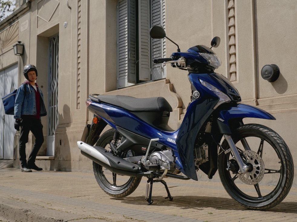Yamaha ch&iacute;nh thức ra mắt &lsquo;huyền thoại xe số&rsquo; 115cc mới gi&aacute; rẻ: Đẹp &aacute;t v&iacute;a Honda Future, xịn hơn Wave Alpha v&agrave; RSX ảnh 3
