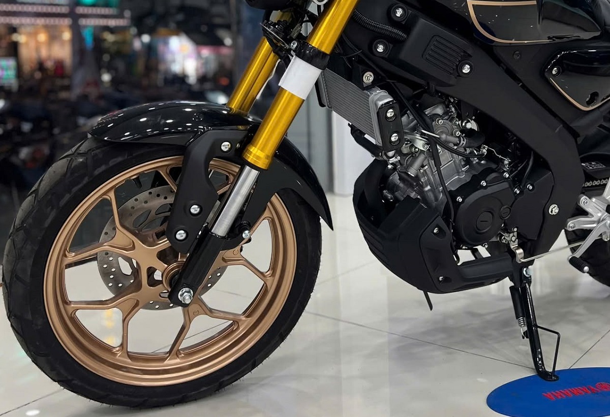 Yamaha ch&iacute;nh thức ra mắt &lsquo;vua c&ocirc;n tay&rsquo; 155cc gi&aacute; 78 triệu đồng: C&oacute; ABS 2 k&ecirc;nh xịn hơn Honda Winner R
