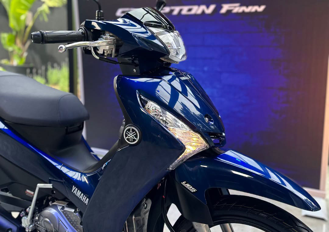 Tin xe trưa 27/10: Yamaha ra mắt &lsquo;xe số quốc d&acirc;n&rsquo; mới gi&aacute; rẻ, chất hơn Honda Wave Alpha v&agrave; RSX, quyết đả bại cả Future