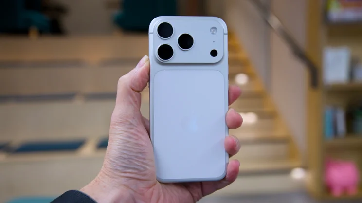iphone-17-pro-1793348122.png