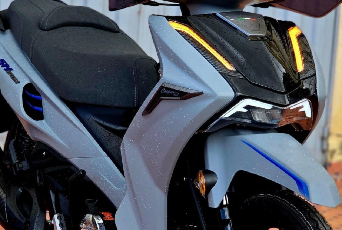 &lsquo;SH phi&ecirc;n bản xe số&rsquo; ch&iacute;nh thức ra mắt gi&aacute; 32 triệu đồng: Thiết kế sang hơn Honda Future v&agrave; Wave RSX