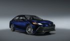 Toyota Camry 2020 'đe nẹt' Mazda 6, Honda Accord nhờ phiên bản mới siêu rẻ đầy ắp trang bị