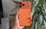 
                                 Sắp ra iPhone 18, có nên mua iPhone 17 Pro Max ngay lúc này?  
                            