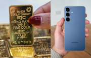 
                                 Giá vàng hôm nay tối 4/8: Vàng SJC, vàng 9999 đồng loạt giảm sâu cả triệu đồng, giá Samsung S25 FE rẻ 
                            