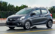 Kia Morning và Hyundai Grand i10 muốn ‘trầm cảm’ vì giá lăn bánh VinFast Fadil tháng 7/2022