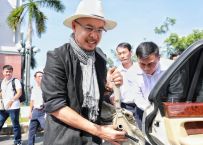 Bị 'ngó lơ', siêu xe bạc tỷ của ông Đặng Lê Nguyên Vũ gặp phải sự cố 'khó đỡ'