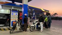 Giá xăng dầu Petrolimex chiều nay 25/4: RON 92 và RON 95 ‘giảm kịch khung’, giá ‘đầy bình’ xe ga 125cc phổ biến