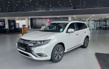Giá xe Mitsubishi Outlander lăn bánh tháng 3/2023: Ưu đãi ngập tràn, thách thức Honda CR-V