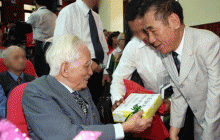 Danh tính GS tiên phong hàng đầu của ngành dạy dỗ VN, đem học tập trò cũ là ngôi nhà giáo Nguyễn Ngọc Ký