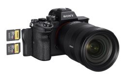 Sony ra mắt A7R IV - máy ảnh mirrorless đầu tiên có độ phân giải 61MP