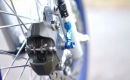 Cận cảnh Honda Wave độ nhẹ nhàng nhưng cực kỳ ấn tượng với tông màu xanh nước biển