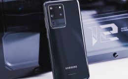 Mở hộp Galaxy S20 Ultra: Camera Zoom 100x, Quay video 8K giá 30 triệu