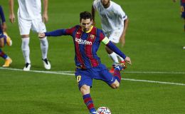 Chùm ảnh: Barca trình làng tam tấu mới, Messi cân bằng kỷ lục với huyền thoại MU