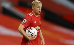Tin chuyển nhượng 2/1: Van de Beek đi không được, ở lại Man Utd cũng chẳng xong