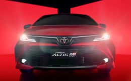 Toyota Corolla Altis 2022 ra mắt bản thể thao giá 725 triệu, thiết kế và trang bị 'lấn át' Kia K3