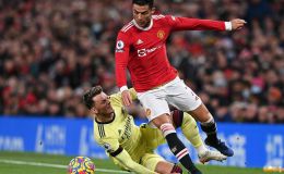 Lịch thi đấu Ngoại hạng Anh hôm nay 13/3:Top 4 có biến, Arsenal hụt 'danh hiệu' duy nhất vào tay MU?