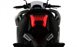 Đối thủ Honda ADV 150 chốt giá bán ở mức khó tin, về đại lý với thiết kế đứng đầu phân khúc