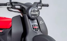 Tin xe 8/4: Giá xe Honda Super Cub C125 chạm ngưỡng khó tin, đối thủ giá rẻ của Honda Vision lộ diện
