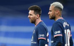Tin bóng đá quốc tế 26/4: Lionel Messi bị Neymar 'bỏ rơi', Champions League trở lại