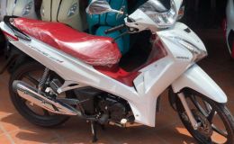 Khách Việt mê mẩn trước mẫu xe số Honda nhập Thái, giá bán khiến Honda Wave Alpha 'dè chừng'