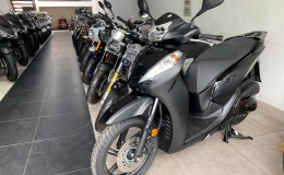 Xe ga Honda ‘đình đám một thời’ nay bị hét giá ‘trên mây’, cao hơn gần gấp đôi giá xe Honda SH 350i
