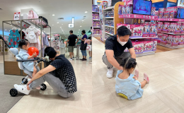 Bắt trọn cảnh Cường Đô La đang chơi với Suchin ở trung tâm thương mại, cử chỉ của nhóc tỳ gây sốt