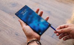 Giá Galaxy Note 10 Lite tháng 7 giảm còn hơn 10 triệu đồng, rẻ hơn cả iPhone SE 2020 có đáng mua?