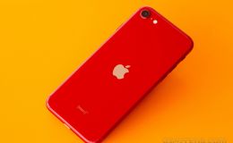 Giá iPhone SE 2022 tháng 8/2022: Chưa đến 10 triệu đồng, mạnh như iPhone 13