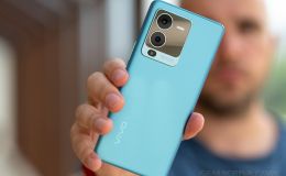 Mở hộp vivo V25 Pro: Ngập tràn phụ kiện, thiết kế đẹp khó rời mắt với màn hình cong