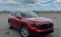 Hình ảnh thực tế của Honda CR-V 2023 sắp về Việt Nam: Lột xác ấn tượng, khó tìm thấy điểm chê