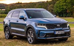 Tin xe hot 15/9: Kia Sorento lộ diện với thiết kế đẹp không điểm trừ, đe nẹt Toyota Fortuner