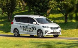 Suzuki Ertiga hybrid giảm giá mạnh tay dịp cuối năm, rẻ hơn nhiều so với Mitsubishi Xpander