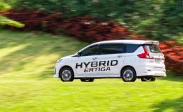 Tin xe trưa 30/12: Suzuki Ertiga hybrid hạ giá sập sàn xuống mức cực rẻ, ‘ăn đứt’ Mitsubishi Xpander