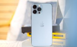 Giá iPhone 13 Pro Max rẻ bất ngờ ngày 8/3, giảm đến 14 triệu khiến phái đẹp ‘cười tít mắt’ thích thú
