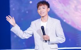 Hình ảnh tiệc sinh nhật 20 tuổi của Hồ Văn Cường, quà tặng dành cho nam ca sĩ gây choáng