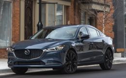 Mazda6 ‘uy hiếp’ Kia K5 và Toyota Camry bằng giá lăn bánh hấp dẫn kèm ưu đãi khủng đầu tháng 4/2023