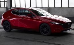 Mazda 3 2023 bản nâng cấp chuẩn bị mở bán, hé lộ loạt trang bị mới khiến Honda Civic 'lo lắng'