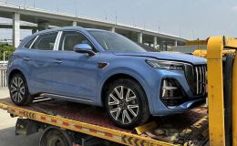 Tin xe 29/4: Đối thủ giá 692 triệu của Toyota Fortuner có bản mới, rục rịch về ra mắt khách Việt