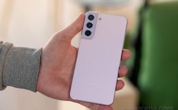 Giá đập hộp Galaxy S22 Plus giảm kỷ lục cả chục triệu đồng, bỏ xa cả iPhone 13 lẫn Xiaomi 12 Pro