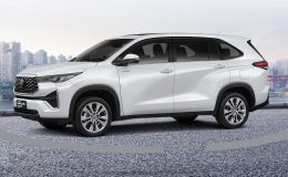 Tin xe trưa 23/6: Thế hệ mới của Toyota Innova trình làng, trang bị áp đảo Mitsubishi Xpander