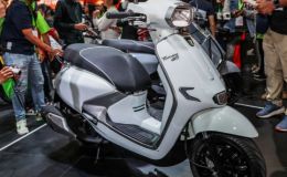 Tin xe trưa 28/8: Honda SH dễ ‘thất sủng’ vì mẫu xe ga giá rẻ hơn Honda Air Blade vừa ra mắt