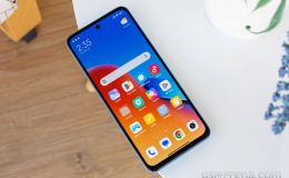 Chiếc điện thoại giá rẻ Redmi 12 giá chưa đến 4 triệu, ngoại hình đẹp chẳng kém iPhone 14 Pro Max