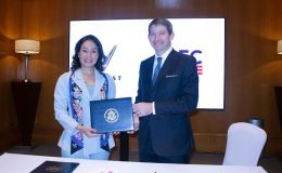Tập đoàn Tài Chính Phát triển Quốc tế Mỹ ký ý định thư tài trợ 500 triệu USD cho VinFast