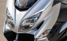 Quên Honda SH đi, ‘tân vương’ xe tay ga xịn hơn Air Blade ra mắt: Có phanh ABS, TCS, giá cực hấp dẫn