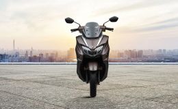 Tin xe hot 20/4: Suzuki mở bán ‘vua tay ga’ 125cc mới giá 37 triệu đồng, ‘soán ngôi’ Honda Air Blade