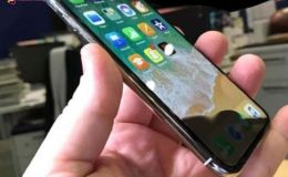 Tạm biệt vết loang: Cách xử lý màn hình iPhone bị chảy mực hiệu quả