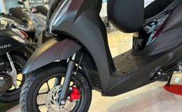 Honda chính thức mở bán ‘vua xe ga’ 125cc mới giá 41,8 triệu đồng: Thiết kế lấn át Vision và SH Mode